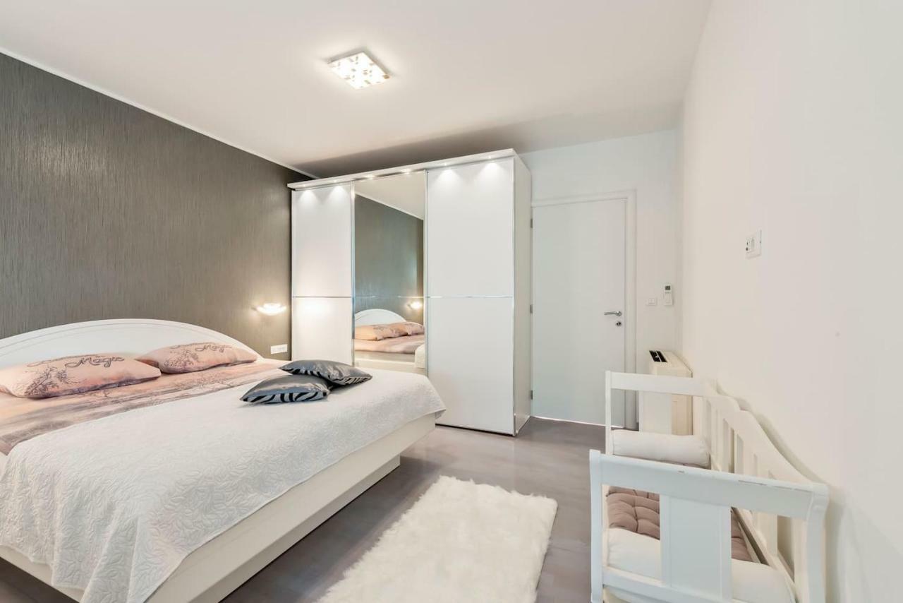 L'aurora Luxury Apartment *
